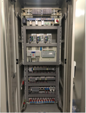 100AH直流屏生产图 100AH直流屏生产图