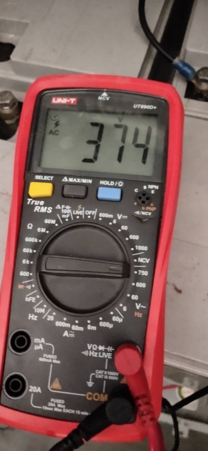 直流屏检测中 直流屏检测中