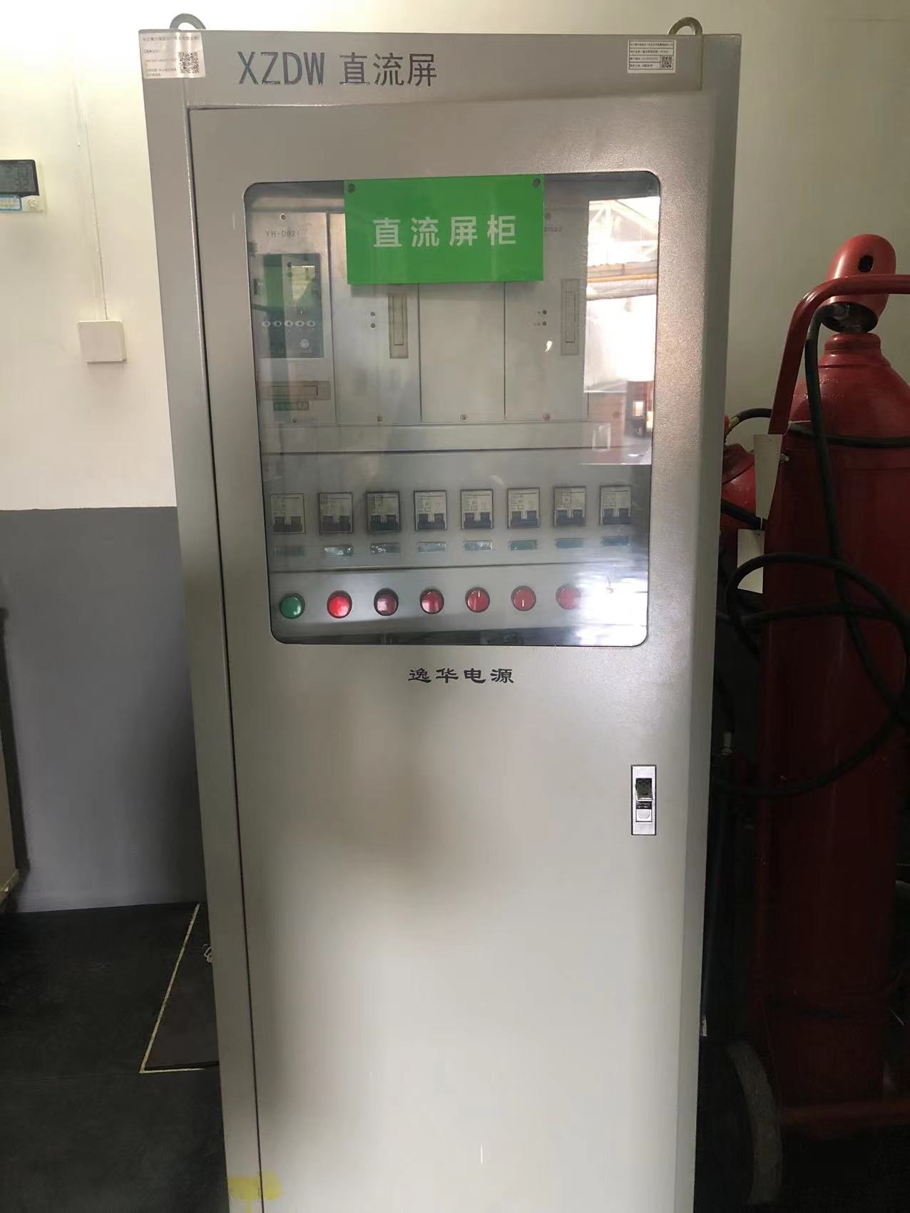 1.6米高直流屏.jpg 1.6米高直流屏.jpg